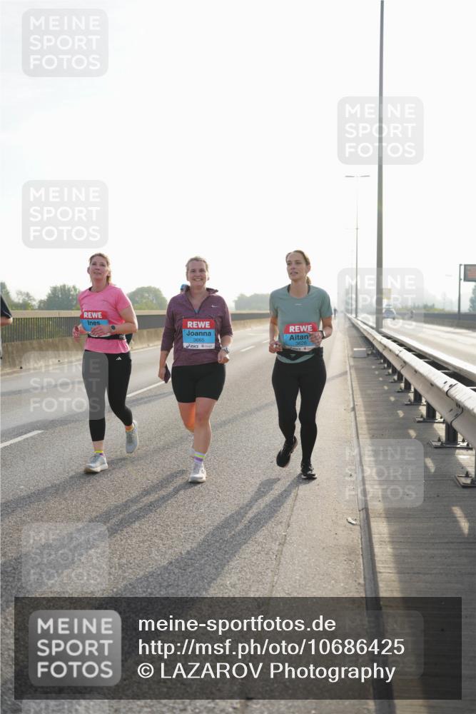 03.10.2026 - Köhlbrandbrückenlauf LAZAROV Photography http://msf.ph/oto/10686425 03.10.2026 09:32:06 Position 3 3665, 3626 meine-sportfotos.de