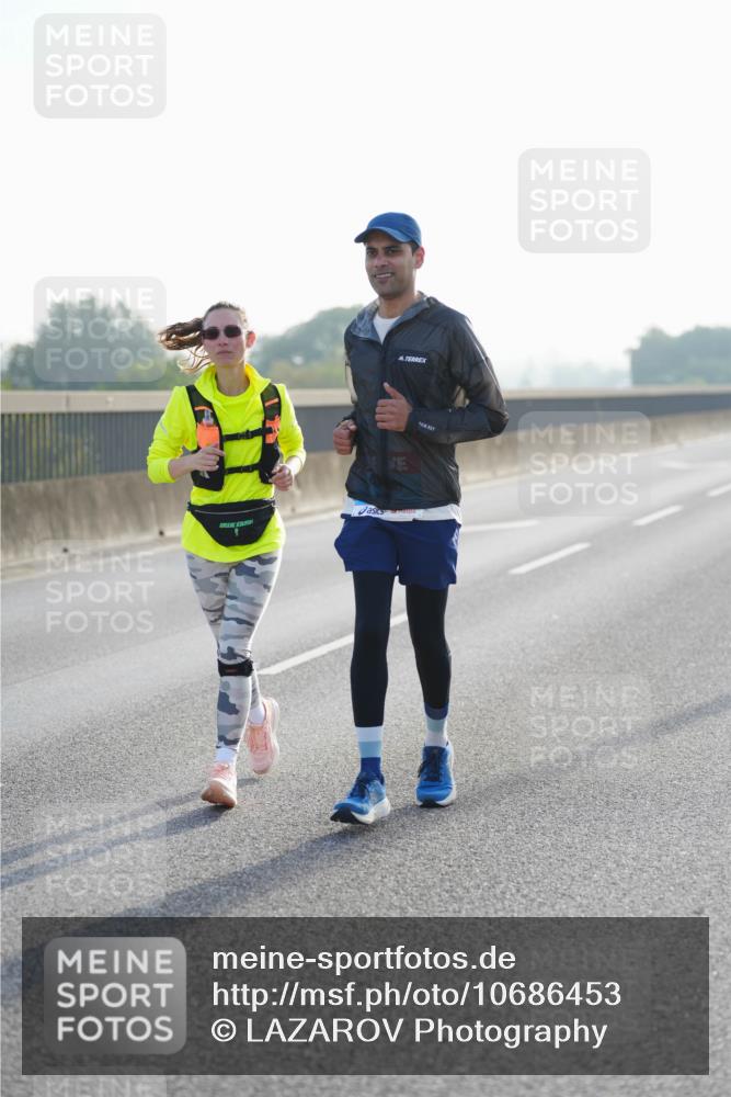 03.10.2026 - Köhlbrandbrückenlauf LAZAROV Photography http://msf.ph/oto/10686453 03.10.2026 09:32:51 Position 3  meine-sportfotos.de