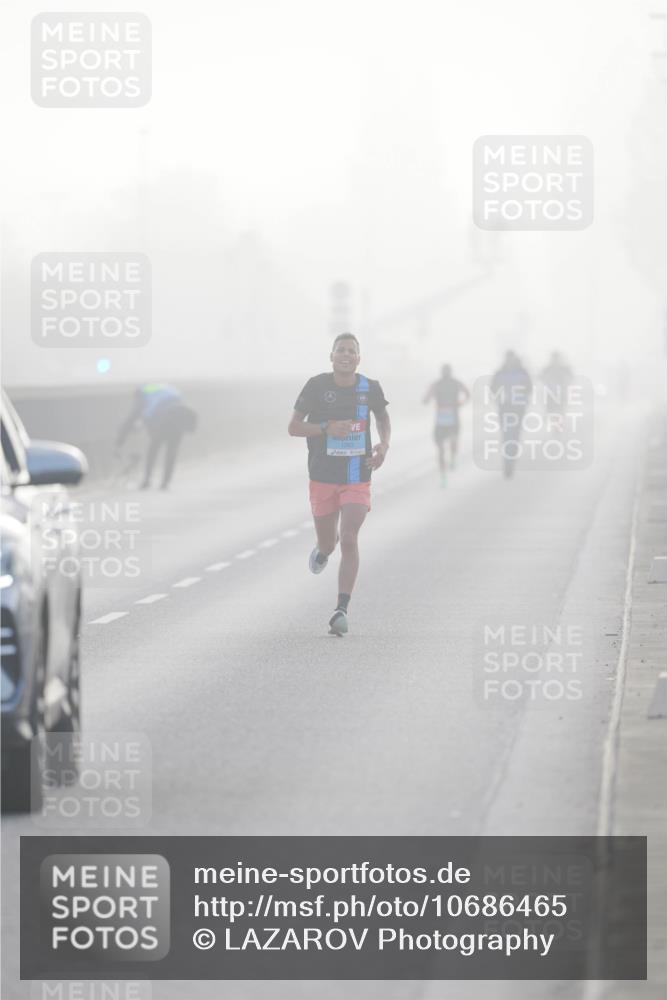 03.10.2026 - Köhlbrandbrückenlauf LAZAROV Photography http://msf.ph/oto/10686465 03.10.2026 09:10:36 Position 3 1263 meine-sportfotos.de