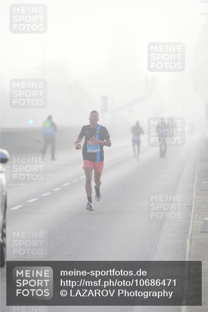 03.10.2026 - Köhlbrandbrückenlauf LAZAROV Photography http://msf.ph/oto/10686471 03.10.2026 09:10:37 Position 3 1263 meine-sportfotos.de