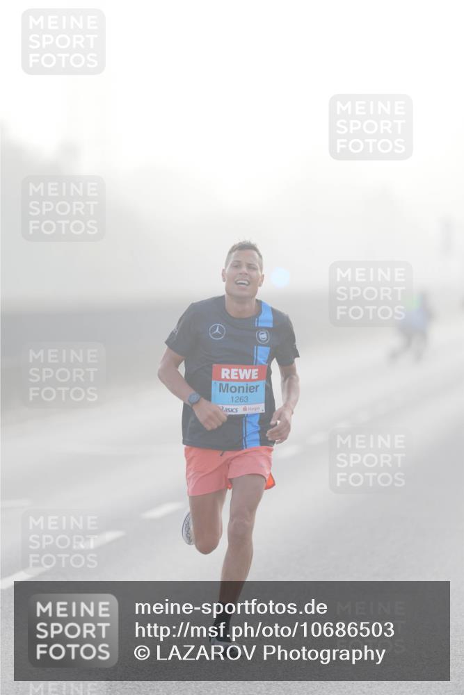 03.10.2026 - Köhlbrandbrückenlauf LAZAROV Photography http://msf.ph/oto/10686503 03.10.2026 09:10:43 Position 3 1263 meine-sportfotos.de