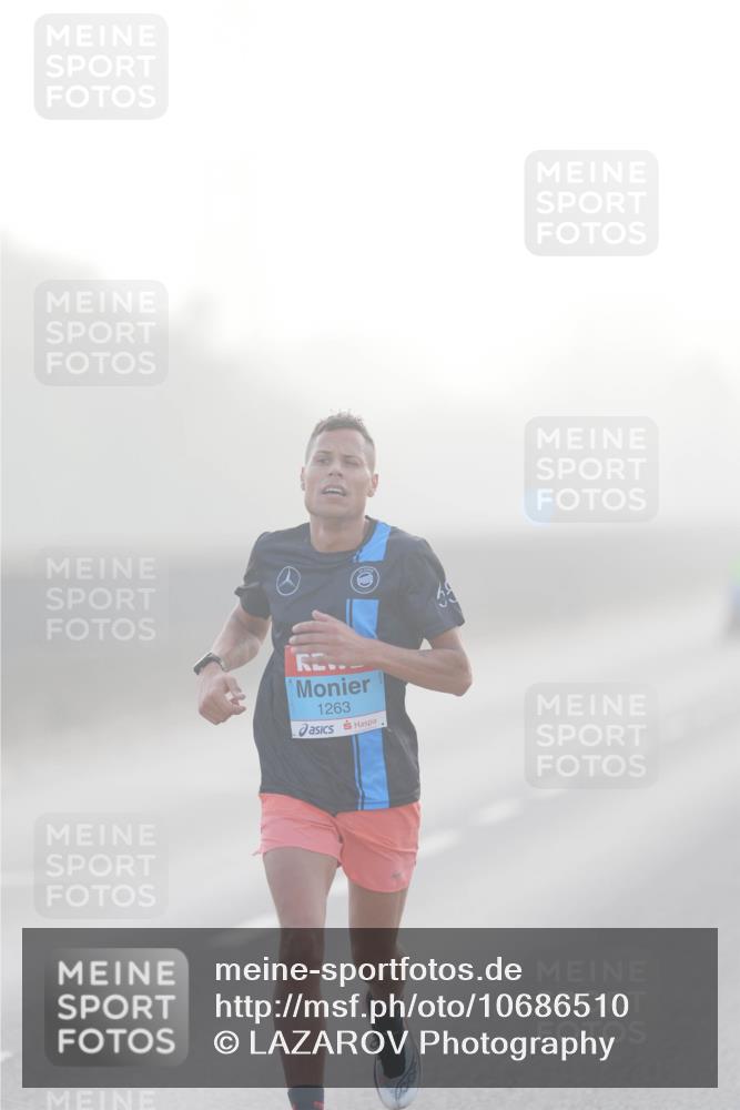 03.10.2026 - Köhlbrandbrückenlauf LAZAROV Photography http://msf.ph/oto/10686510 03.10.2026 09:10:43 Position 3 1263 meine-sportfotos.de