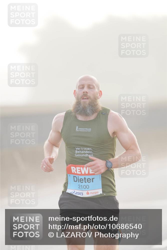03.10.2026 - Köhlbrandbrückenlauf LAZAROV Photography http://msf.ph/oto/10686540 03.10.2026 09:11:02 Position 3 2100 meine-sportfotos.de