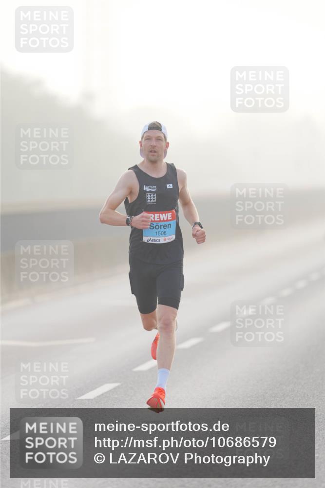 03.10.2026 - Köhlbrandbrückenlauf LAZAROV Photography http://msf.ph/oto/10686579 03.10.2026 09:11:21 Position 3 1, 1508 meine-sportfotos.de