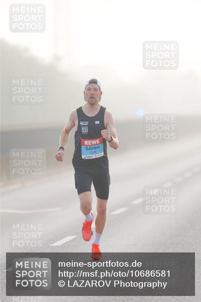 03.10.2026 - Köhlbrandbrückenlauf LAZAROV Photography http://msf.ph/oto/10686581 03.10.2026 09:11:21 Position 3 1508 meine-sportfotos.de