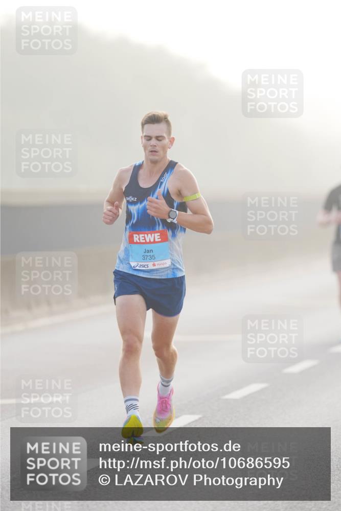 03.10.2026 - Köhlbrandbrückenlauf LAZAROV Photography http://msf.ph/oto/10686595 03.10.2026 09:11:34 Position 3 3735 meine-sportfotos.de