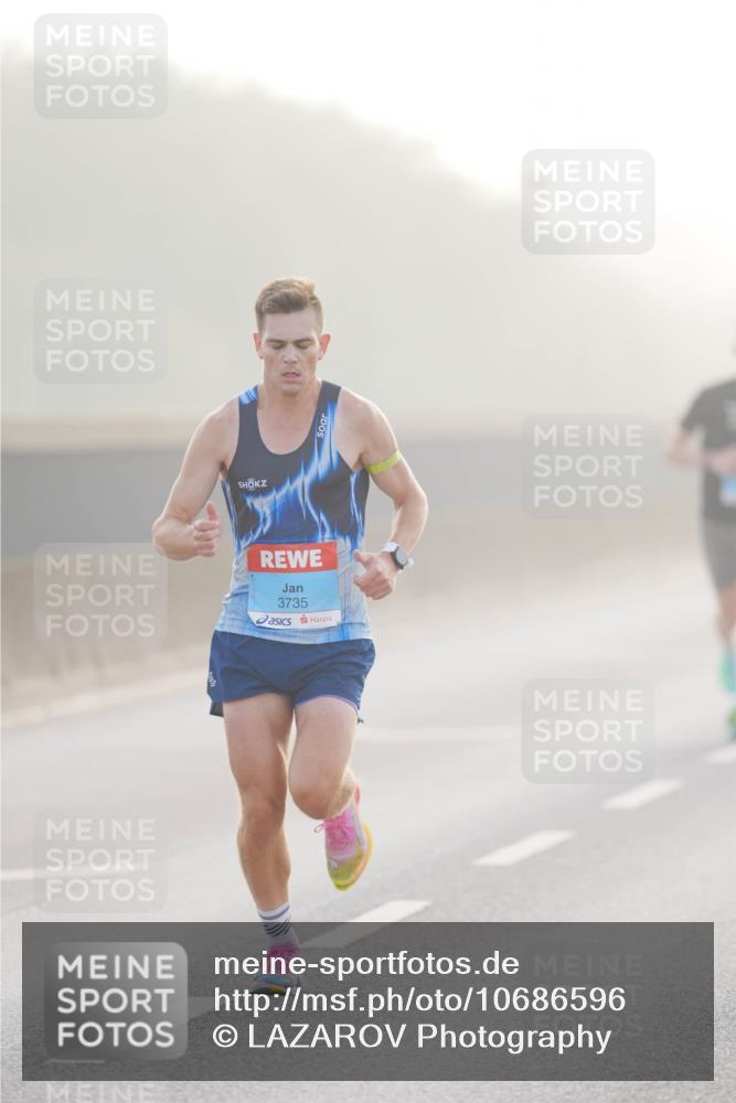 03.10.2026 - Köhlbrandbrückenlauf LAZAROV Photography http://msf.ph/oto/10686596 03.10.2026 09:11:34 Position 3 3735 meine-sportfotos.de