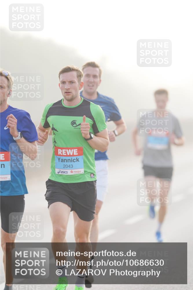 03.10.2026 - Köhlbrandbrückenlauf LAZAROV Photography http://msf.ph/oto/10686630 03.10.2026 09:11:41 Position 3 2043 meine-sportfotos.de