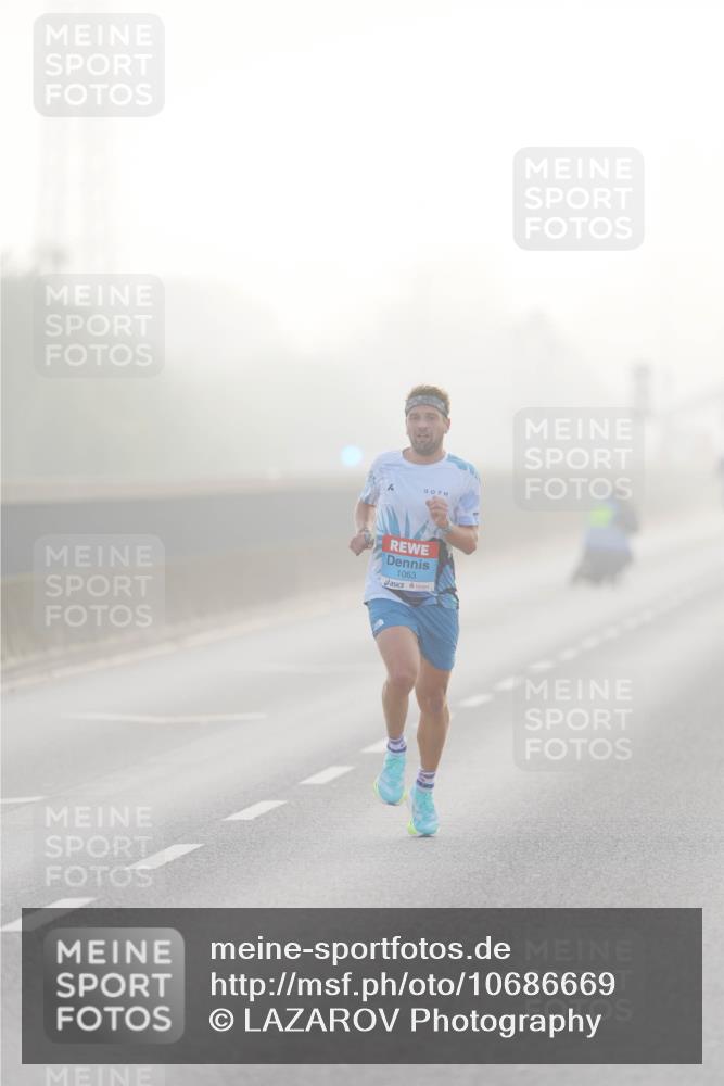 03.10.2026 - Köhlbrandbrückenlauf LAZAROV Photography http://msf.ph/oto/10686669 03.10.2026 09:11:47 Position 3 1063 meine-sportfotos.de