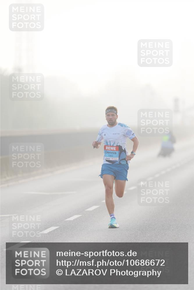 03.10.2026 - Köhlbrandbrückenlauf LAZAROV Photography http://msf.ph/oto/10686672 03.10.2026 09:11:48 Position 3 1063 meine-sportfotos.de