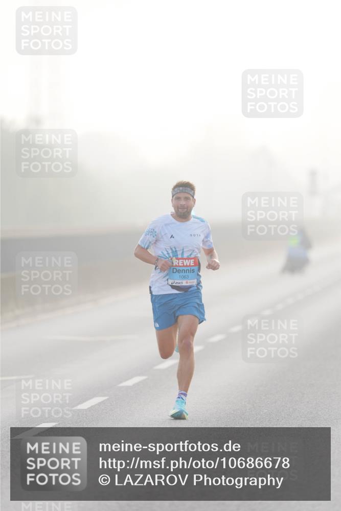 03.10.2026 - Köhlbrandbrückenlauf LAZAROV Photography http://msf.ph/oto/10686678 03.10.2026 09:11:49 Position 3 1063 meine-sportfotos.de
