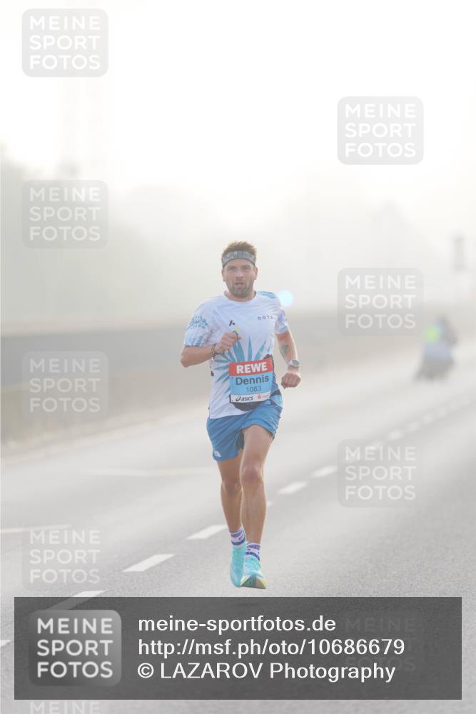 03.10.2026 - Köhlbrandbrückenlauf LAZAROV Photography http://msf.ph/oto/10686679 03.10.2026 09:11:49 Position 3 1063 meine-sportfotos.de