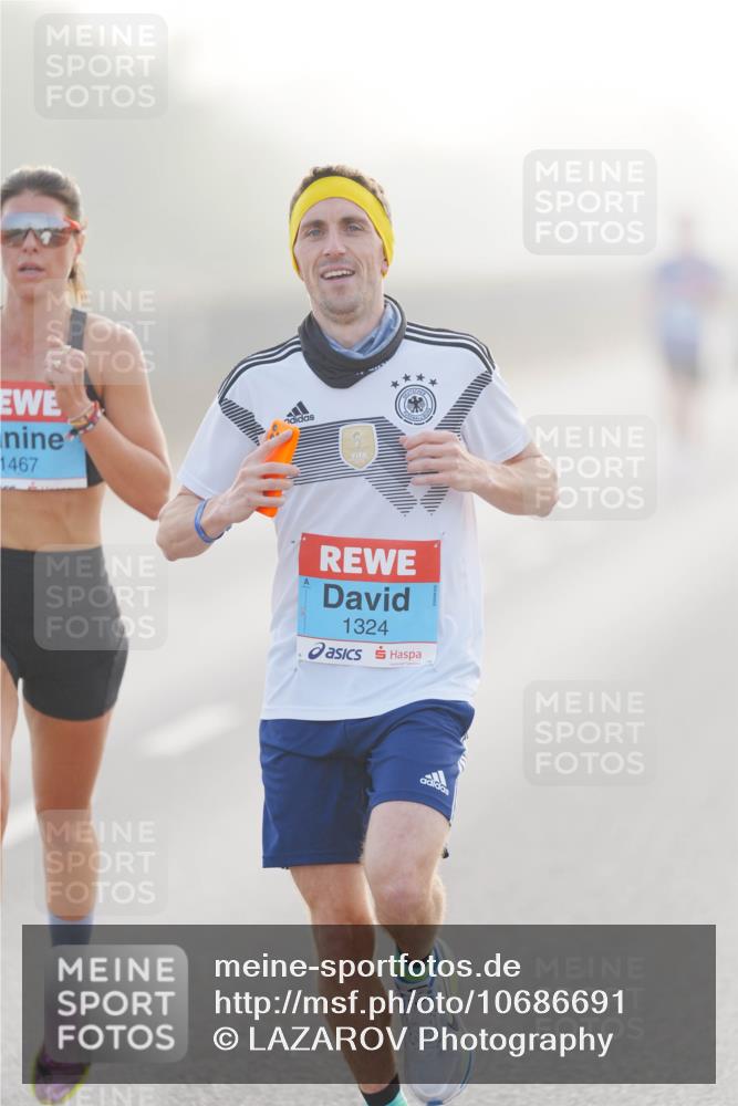 03.10.2026 - Köhlbrandbrückenlauf LAZAROV Photography http://msf.ph/oto/10686691 03.10.2026 09:12:09 Position 3 1467, 1324 meine-sportfotos.de
