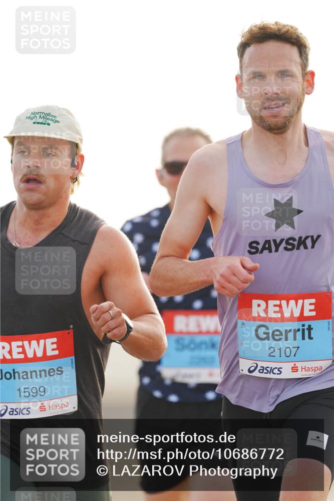 03.10.2026 - Köhlbrandbrückenlauf LAZAROV Photography http://msf.ph/oto/10686772 03.10.2026 09:12:25 Position 3 1599, 2107 meine-sportfotos.de