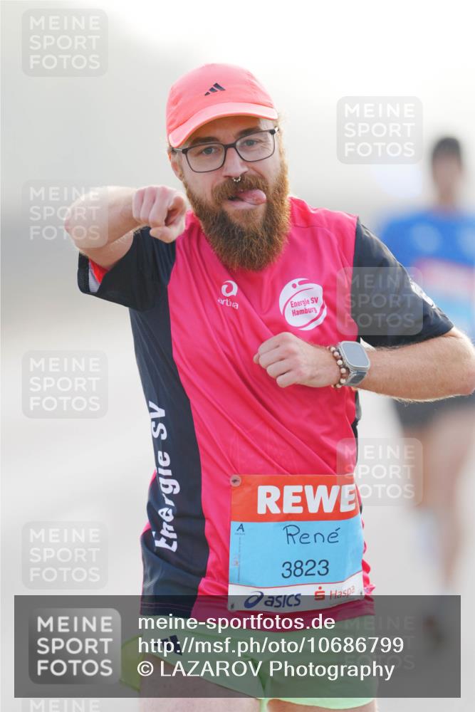 03.10.2026 - Köhlbrandbrückenlauf LAZAROV Photography http://msf.ph/oto/10686799 03.10.2026 09:12:32 Position 3 3823 meine-sportfotos.de
