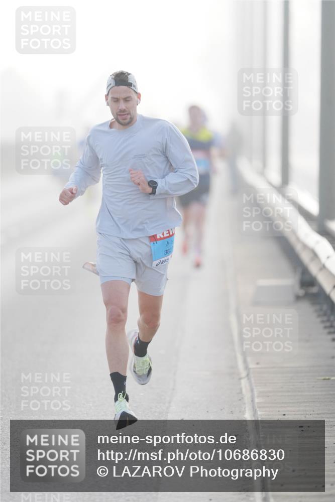 03.10.2026 - Köhlbrandbrückenlauf LAZAROV Photography http://msf.ph/oto/10686830 03.10.2026 09:12:37 Position 3 382 meine-sportfotos.de