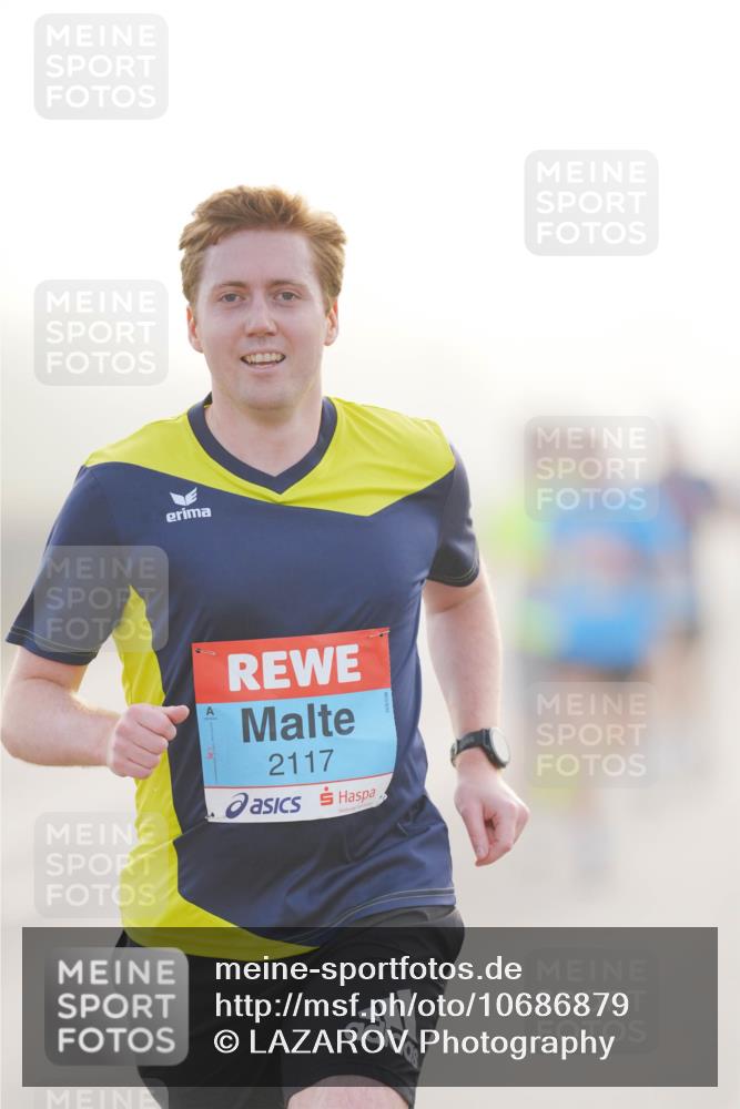03.10.2026 - Köhlbrandbrückenlauf LAZAROV Photography http://msf.ph/oto/10686879 03.10.2026 09:12:49 Position 3 2117 meine-sportfotos.de