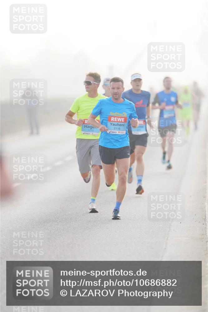 03.10.2026 - Köhlbrandbrückenlauf LAZAROV Photography http://msf.ph/oto/10686882 03.10.2026 09:12:50 Position 3 1310, 4, 2116 meine-sportfotos.de