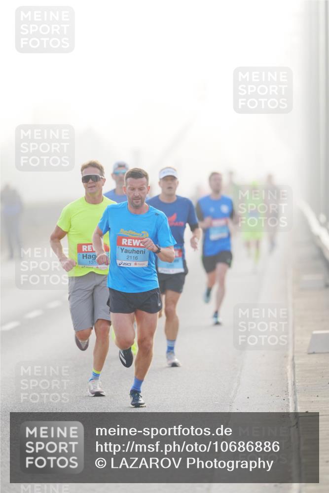 03.10.2026 - Köhlbrandbrückenlauf LAZAROV Photography http://msf.ph/oto/10686886 03.10.2026 09:12:51 Position 3 131, 4, 2116 meine-sportfotos.de