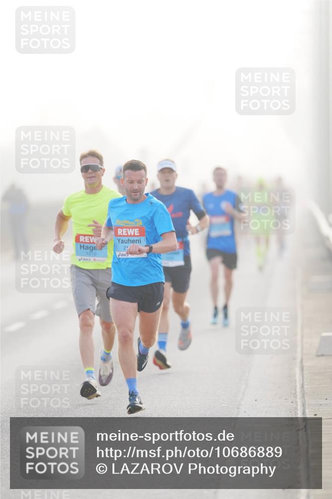 03.10.2026 - Köhlbrandbrückenlauf LAZAROV Photography http://msf.ph/oto/10686889 03.10.2026 09:12:51 Position 3 4, 1310, 21 meine-sportfotos.de