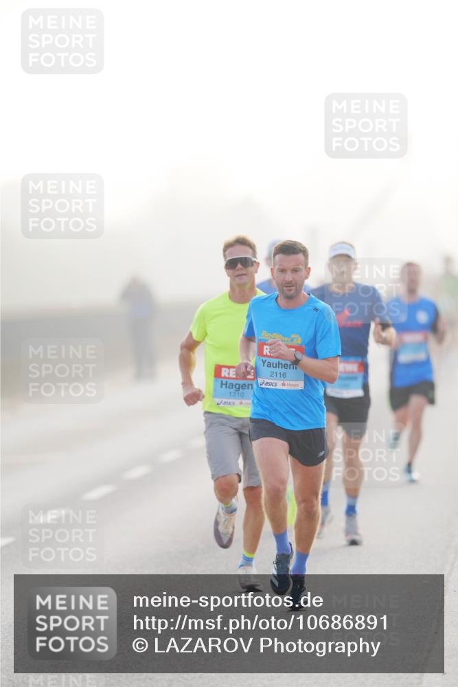 03.10.2026 - Köhlbrandbrückenlauf LAZAROV Photography http://msf.ph/oto/10686891 03.10.2026 09:12:52 Position 3 4, 1310, 2116 meine-sportfotos.de