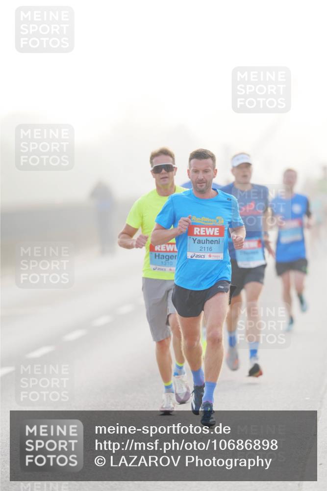 03.10.2026 - Köhlbrandbrückenlauf LAZAROV Photography http://msf.ph/oto/10686898 03.10.2026 09:12:52 Position 3 1310, 4, 2116 meine-sportfotos.de