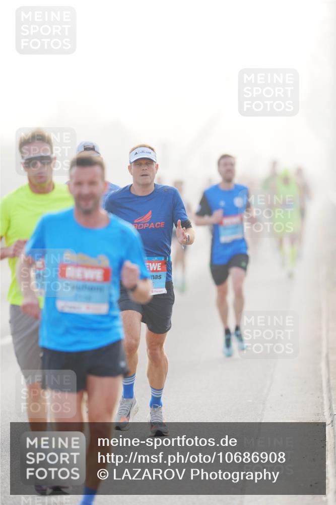 03.10.2026 - Köhlbrandbrückenlauf LAZAROV Photography http://msf.ph/oto/10686908 03.10.2026 09:12:54 Position 3 5 meine-sportfotos.de