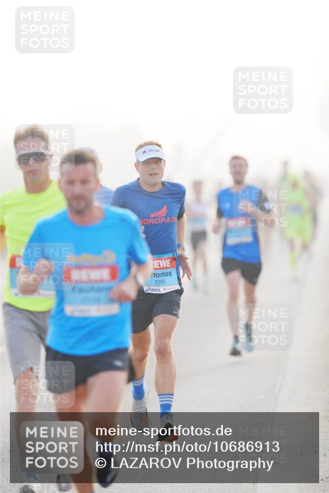 03.10.2026 - Köhlbrandbrückenlauf LAZAROV Photography http://msf.ph/oto/10686913 03.10.2026 09:12:55 Position 3 1395 meine-sportfotos.de