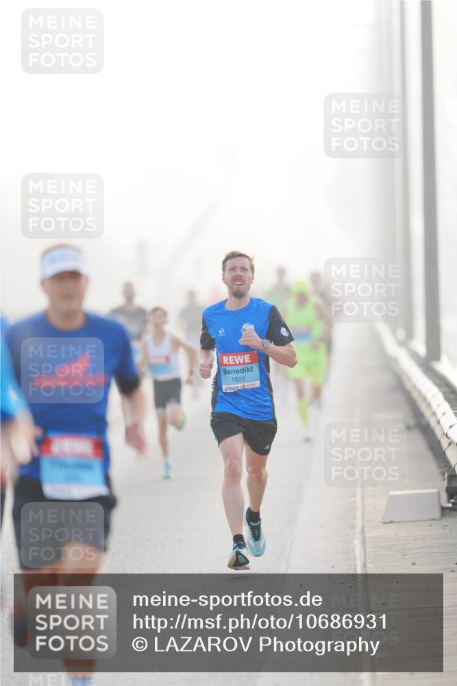 03.10.2026 - Köhlbrandbrückenlauf LAZAROV Photography http://msf.ph/oto/10686931 03.10.2026 09:12:56 Position 3 1825 meine-sportfotos.de