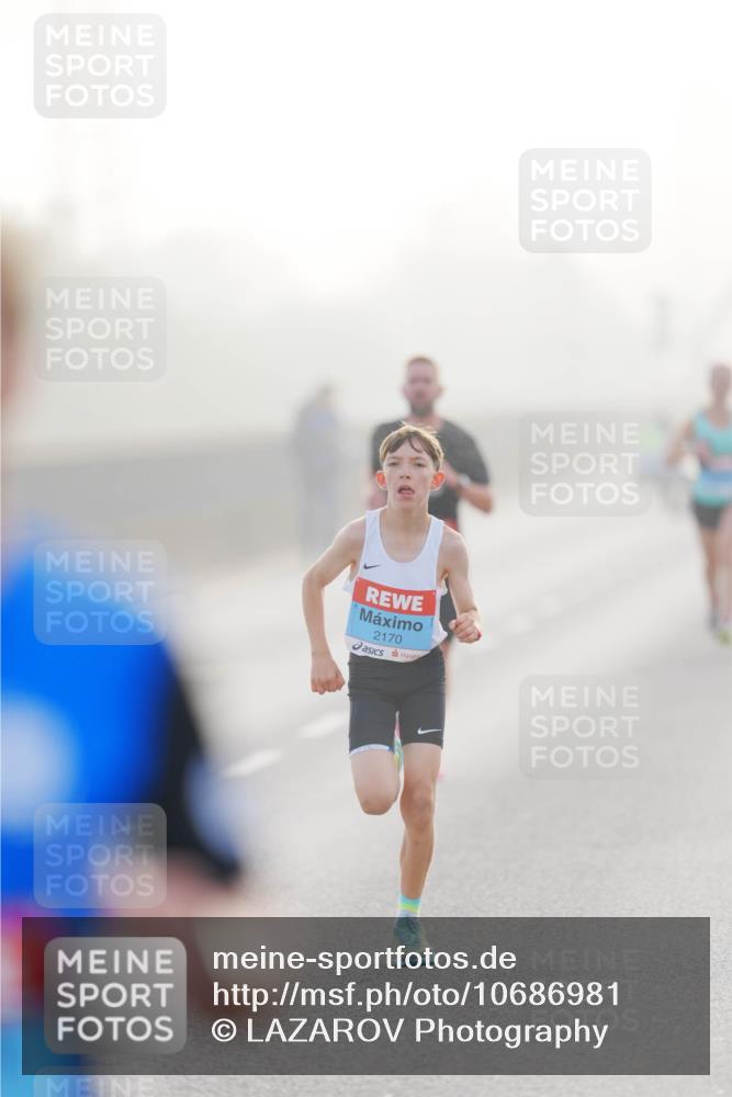 03.10.2026 - Köhlbrandbrückenlauf LAZAROV Photography http://msf.ph/oto/10686981 03.10.2026 09:13:04 Position 3 2170 meine-sportfotos.de