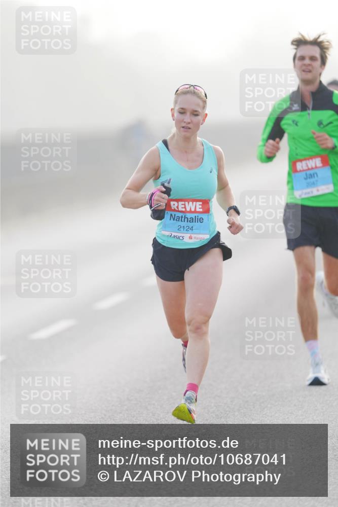 03.10.2026 - Köhlbrandbrückenlauf LAZAROV Photography http://msf.ph/oto/10687041 03.10.2026 09:13:15 Position 3 2124, 2047 meine-sportfotos.de