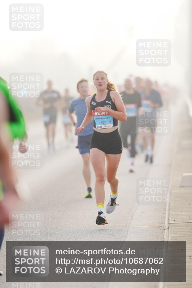 03.10.2026 - Köhlbrandbrückenlauf LAZAROV Photography http://msf.ph/oto/10687062 03.10.2026 09:13:19 Position 3 1507 meine-sportfotos.de