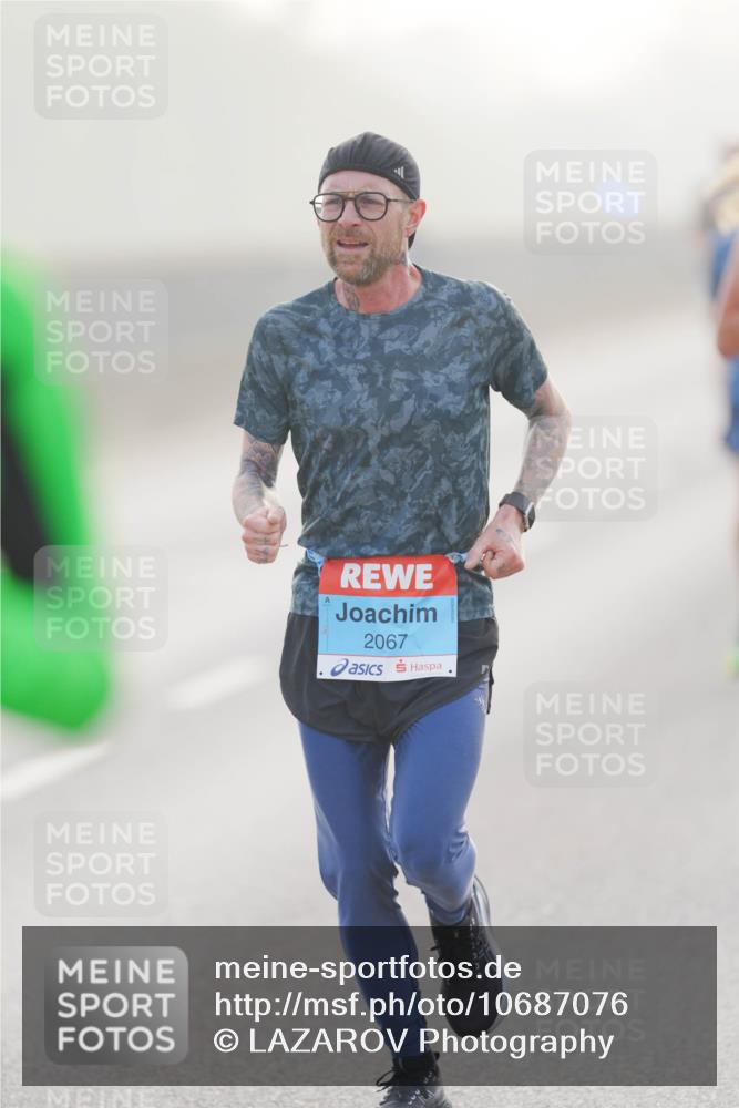 03.10.2026 - Köhlbrandbrückenlauf LAZAROV Photography http://msf.ph/oto/10687076 03.10.2026 09:13:20 Position 3 2067 meine-sportfotos.de
