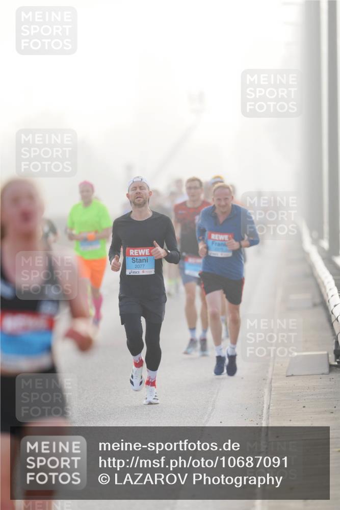 03.10.2026 - Köhlbrandbrückenlauf LAZAROV Photography http://msf.ph/oto/10687091 03.10.2026 09:13:23 Position 3 2077 meine-sportfotos.de