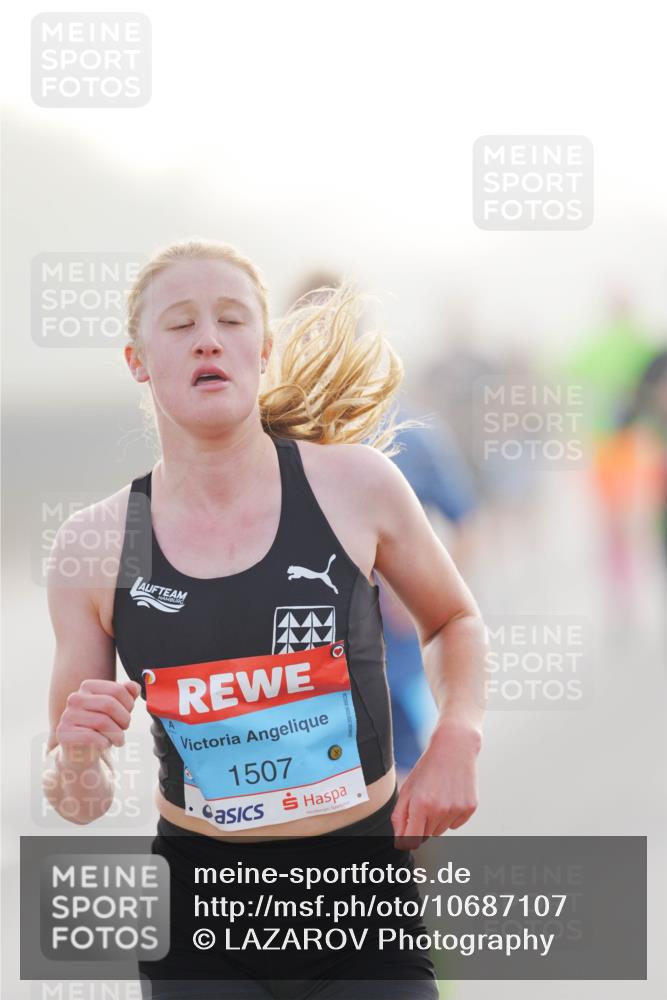 03.10.2026 - Köhlbrandbrückenlauf LAZAROV Photography http://msf.ph/oto/10687107 03.10.2026 09:13:25 Position 3 1507 meine-sportfotos.de