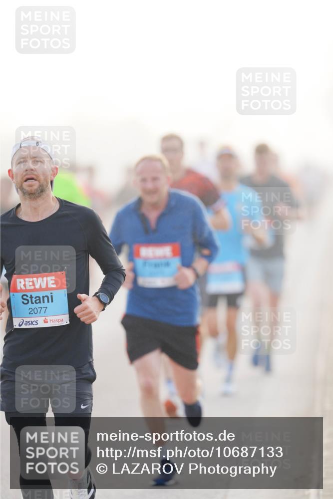 03.10.2026 - Köhlbrandbrückenlauf LAZAROV Photography http://msf.ph/oto/10687133 03.10.2026 09:13:28 Position 3 2077 meine-sportfotos.de