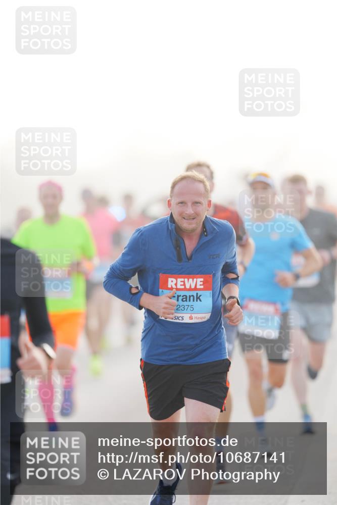 03.10.2026 - Köhlbrandbrückenlauf LAZAROV Photography http://msf.ph/oto/10687141 03.10.2026 09:13:29 Position 3 2375 meine-sportfotos.de
