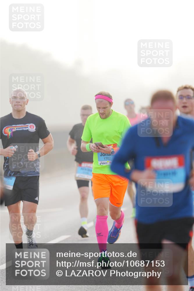 03.10.2026 - Köhlbrandbrückenlauf LAZAROV Photography http://msf.ph/oto/10687153 03.10.2026 09:13:31 Position 3 041, 1702 meine-sportfotos.de