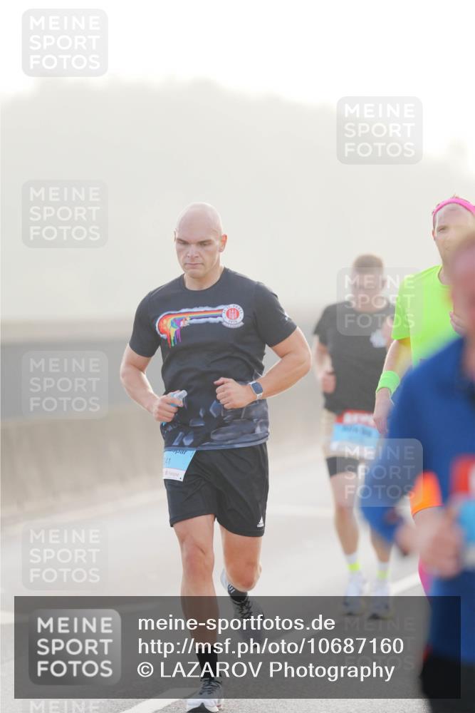 03.10.2026 - Köhlbrandbrückenlauf LAZAROV Photography http://msf.ph/oto/10687160 03.10.2026 09:13:32 Position 3 41 meine-sportfotos.de