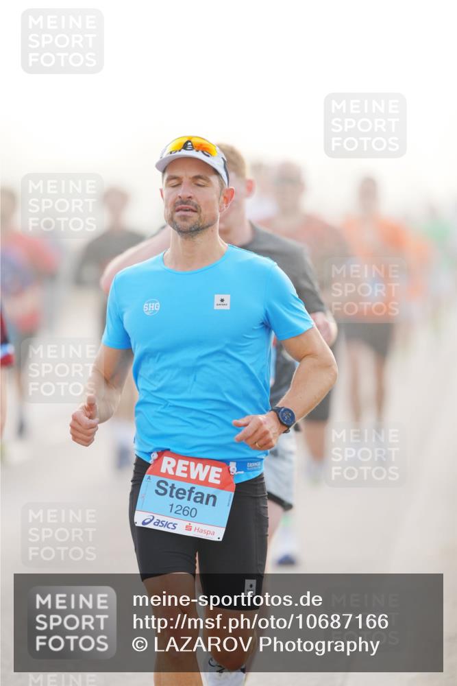 03.10.2026 - Köhlbrandbrückenlauf LAZAROV Photography http://msf.ph/oto/10687166 03.10.2026 09:13:33 Position 3 1260 meine-sportfotos.de