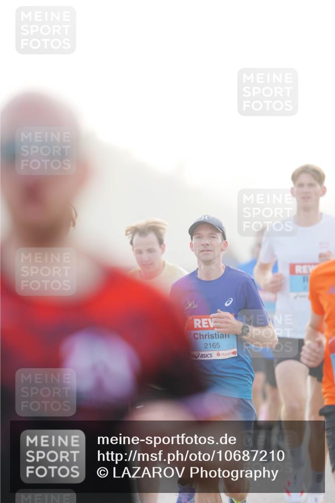 03.10.2026 - Köhlbrandbrückenlauf LAZAROV Photography http://msf.ph/oto/10687210 03.10.2026 09:13:40 Position 3 2165 meine-sportfotos.de