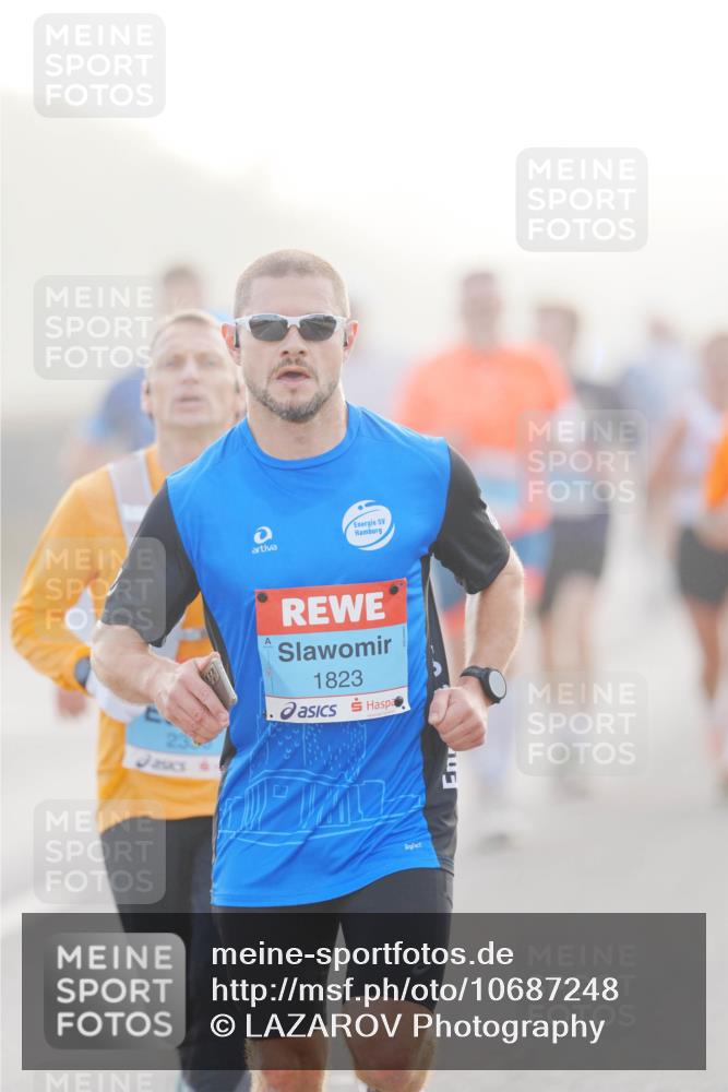03.10.2026 - Köhlbrandbrückenlauf LAZAROV Photography http://msf.ph/oto/10687248 03.10.2026 09:13:45 Position 3 1823 meine-sportfotos.de