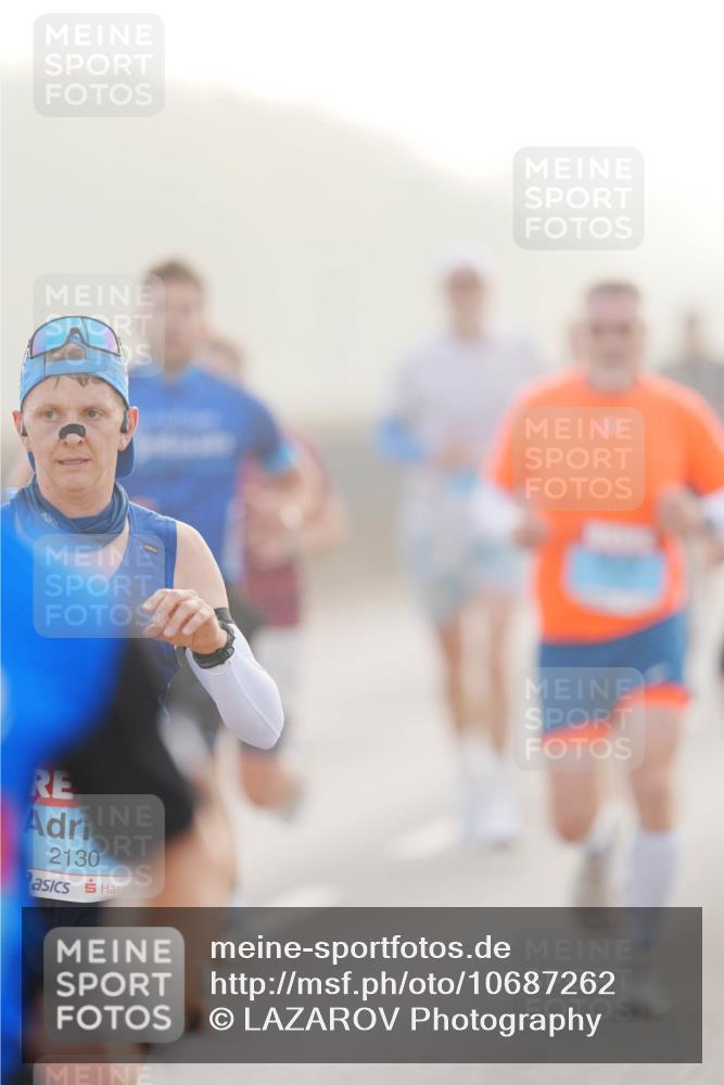 03.10.2026 - Köhlbrandbrückenlauf LAZAROV Photography http://msf.ph/oto/10687262 03.10.2026 09:13:48 Position 3 2130 meine-sportfotos.de
