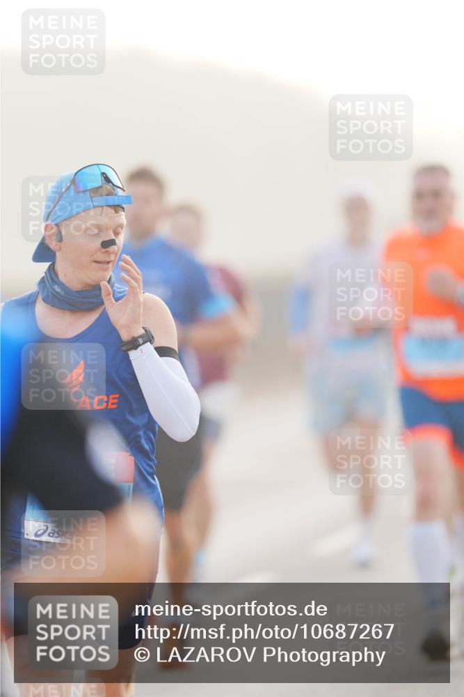 03.10.2026 - Köhlbrandbrückenlauf LAZAROV Photography http://msf.ph/oto/10687267 03.10.2026 09:13:48 Position 3  meine-sportfotos.de
