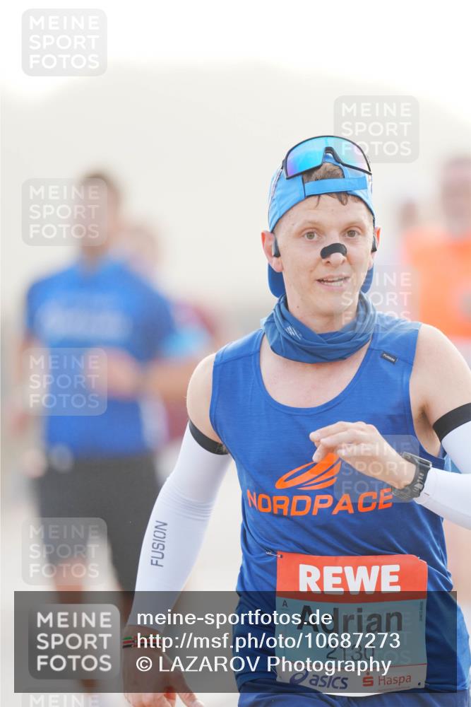 03.10.2026 - Köhlbrandbrückenlauf LAZAROV Photography http://msf.ph/oto/10687273 03.10.2026 09:13:49 Position 3 2130 meine-sportfotos.de