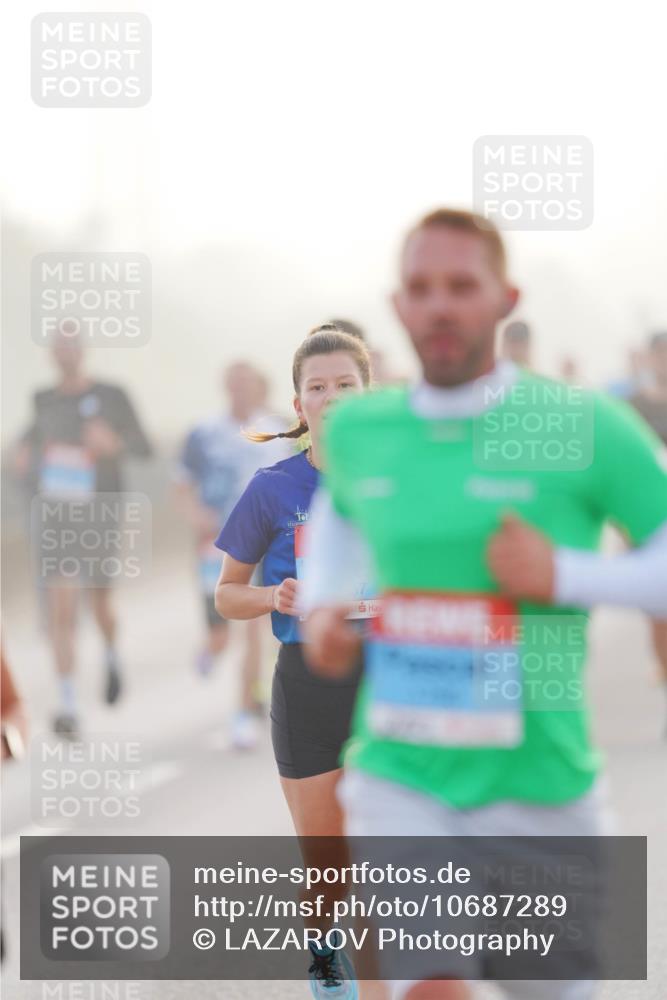 03.10.2026 - Köhlbrandbrückenlauf LAZAROV Photography http://msf.ph/oto/10687289 03.10.2026 09:13:52 Position 3  meine-sportfotos.de