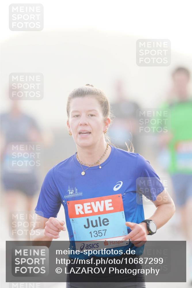 03.10.2026 - Köhlbrandbrückenlauf LAZAROV Photography http://msf.ph/oto/10687299 03.10.2026 09:13:55 Position 3 1357 meine-sportfotos.de