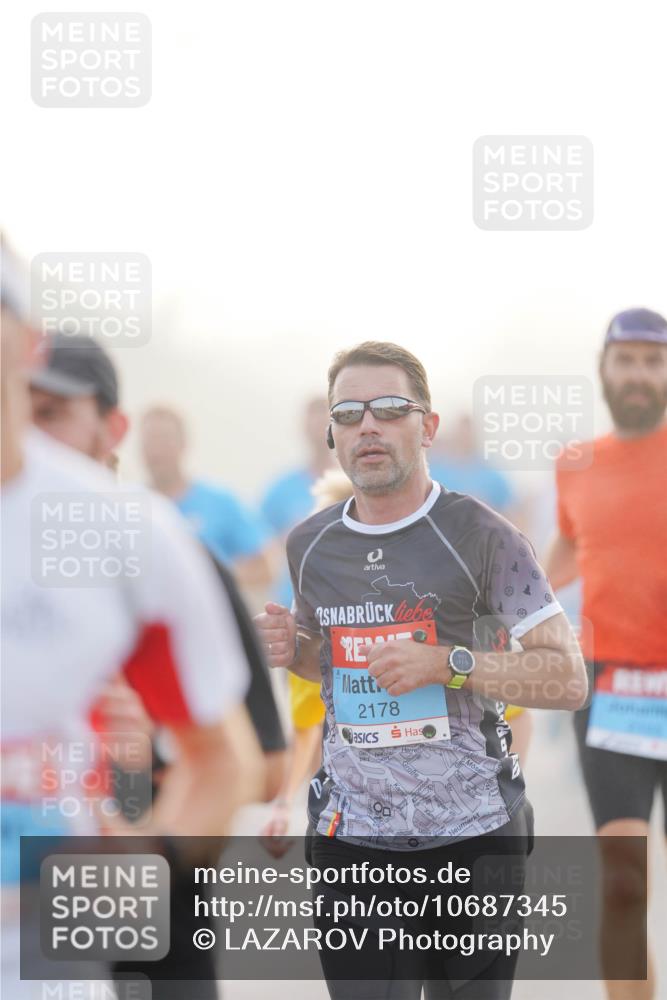 03.10.2026 - Köhlbrandbrückenlauf LAZAROV Photography http://msf.ph/oto/10687345 03.10.2026 09:14:01 Position 3 2178 meine-sportfotos.de