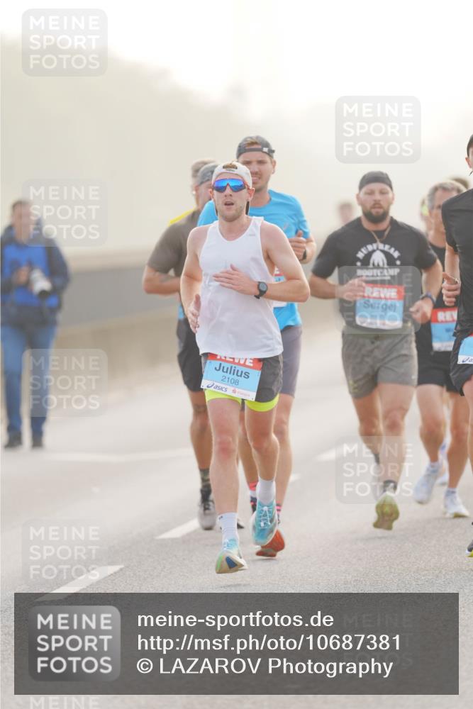 03.10.2026 - Köhlbrandbrückenlauf LAZAROV Photography http://msf.ph/oto/10687381 03.10.2026 09:14:07 Position 3 2108 meine-sportfotos.de