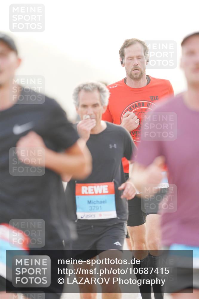 03.10.2026 - Köhlbrandbrückenlauf LAZAROV Photography http://msf.ph/oto/10687415 03.10.2026 09:14:12 Position 3 3791 meine-sportfotos.de